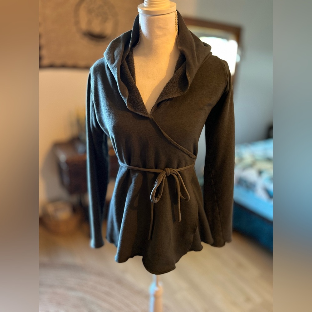 Gaia Conceptions hooded wrap shirt